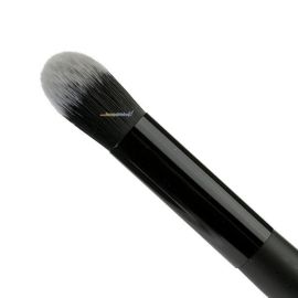 Ben Nye Round Brush No. 10