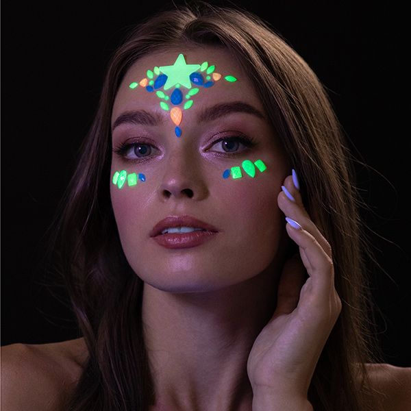 Joyas faciales que brillan en la oscuridad Iluminación